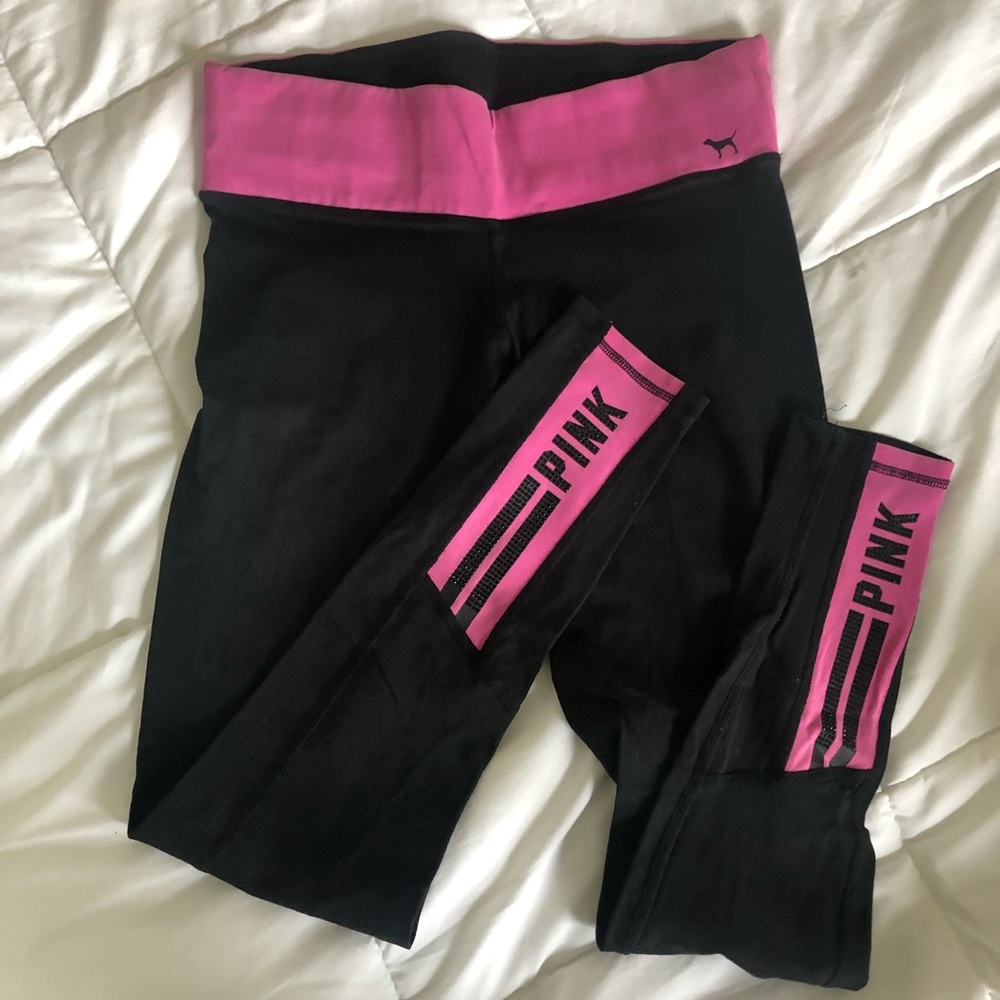 PINK Yoga workout leggings